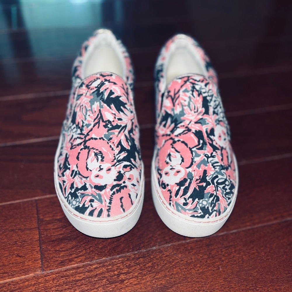 Lilly Pulitzer Slip-On Sneakers- Size 7